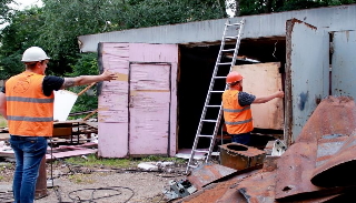 Демонтаж гаражей в Лянторе, цена от 1793 руб. – услуги под ключ от 2Землекопа-Лнт
